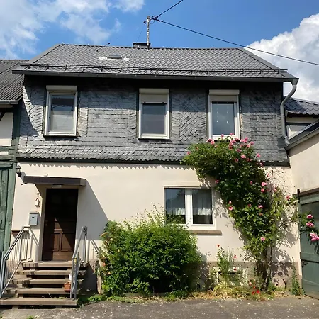 Schmidnickels Hof * Schwarzerden