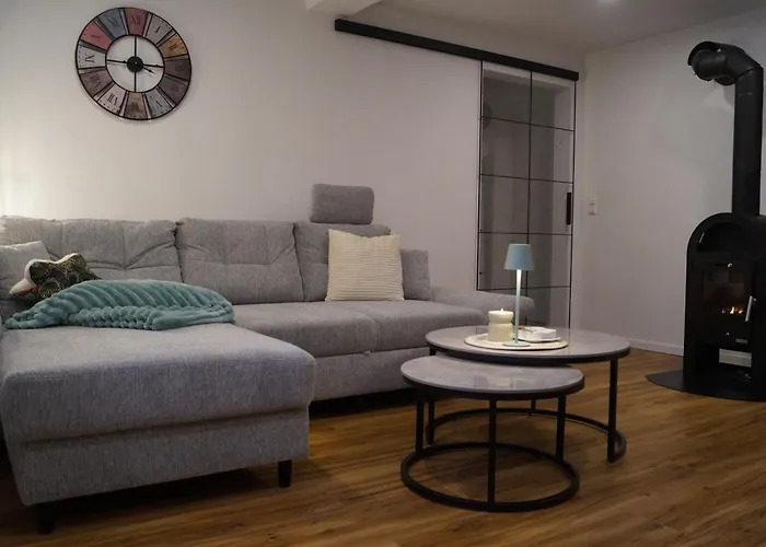 Schmidnickels Hof * Schwarzerden