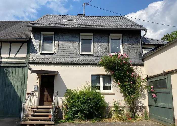 Schmidnickels Hof * Schwarzerden